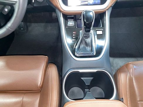 Used 2021 Subaru Outback Touring w/ Popular Package #2 image 23