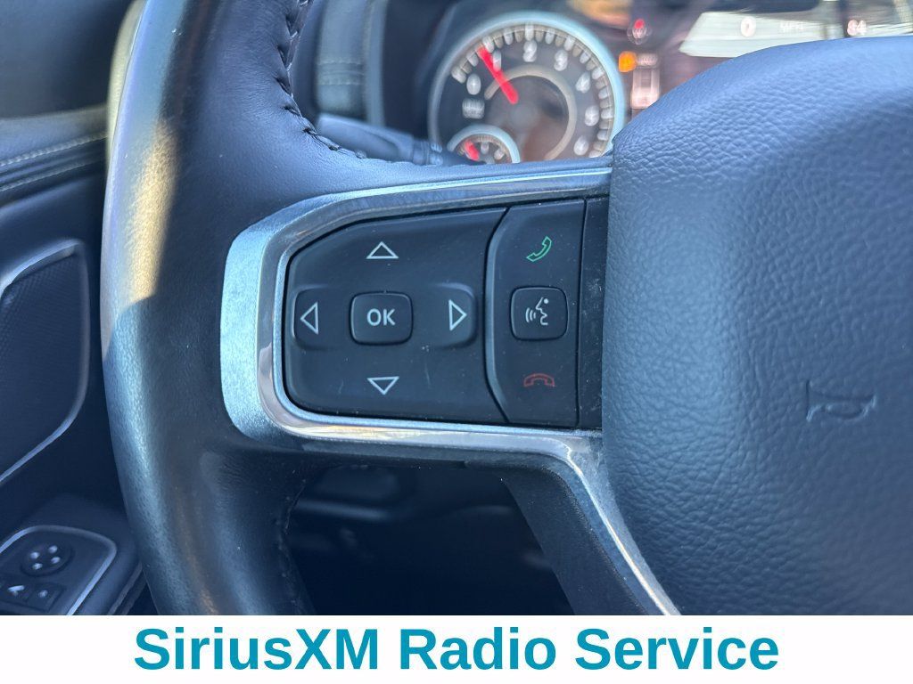 Used 2022 RAM 1500 Laramie AWD/4WD image 15