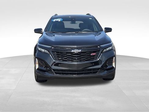 Used 2024 Chevrolet Equinox RS w/ LPO, Floor Liner Package FWD image 8