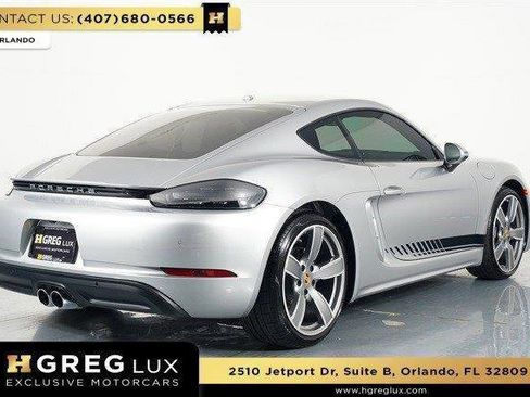 Used 2025 Porsche 718 Cayman RWD image 11