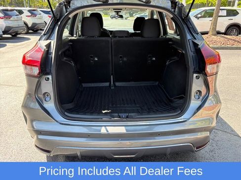 Certified 2022 Nissan Kicks SV FWD image 26