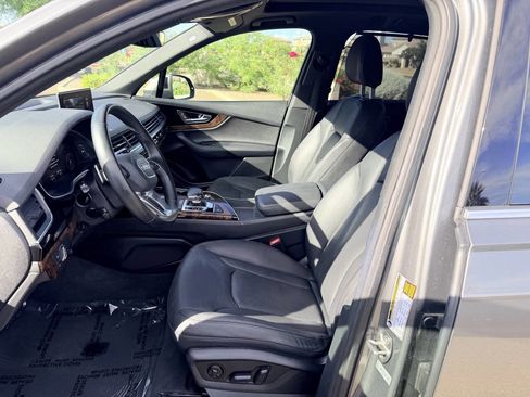 Used 2017 Audi Q7 3.0T Premium Plus image 13