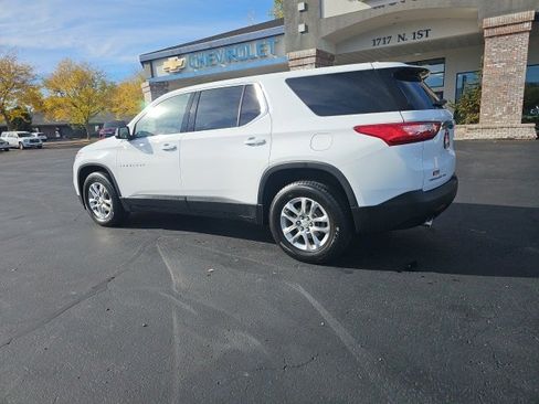 Used 2021 Chevrolet Traverse LS image 55