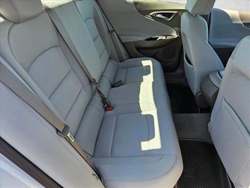 Used 2020 Chevrolet Malibu LS image 17