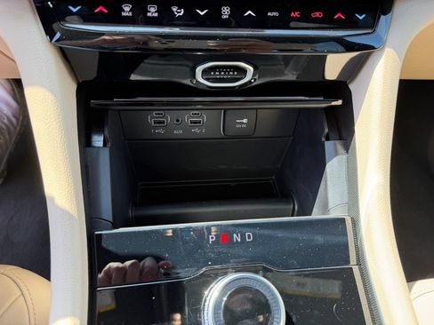 New 2026 Jeep Grand Cherokee Limited RWD image 13