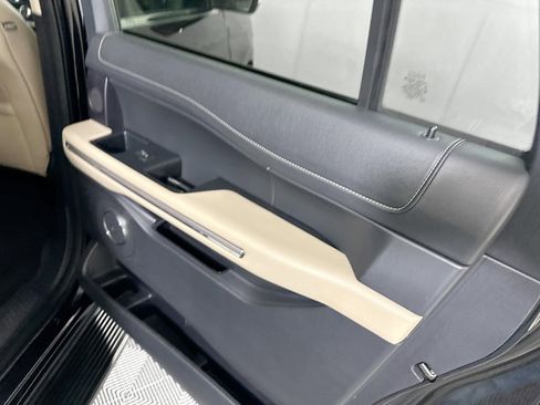 Used 2024 Ford Expedition Max Limited image 33