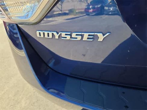 Used 2016 Honda Odyssey SE image 12