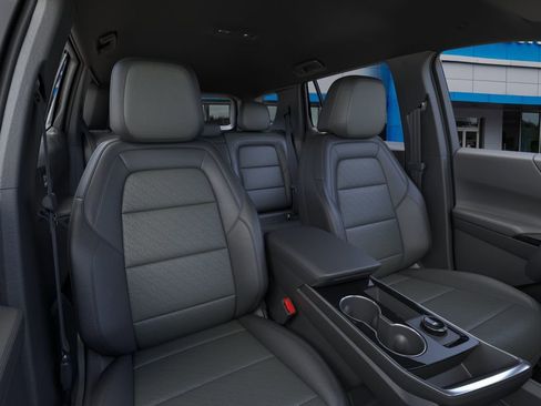 New 2026 Chevrolet Equinox LT AWD/4WD image 16