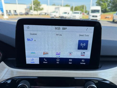 Used 2021 Ford Escape Titanium w/ Titanium Elite Package AWD/4WD image 33