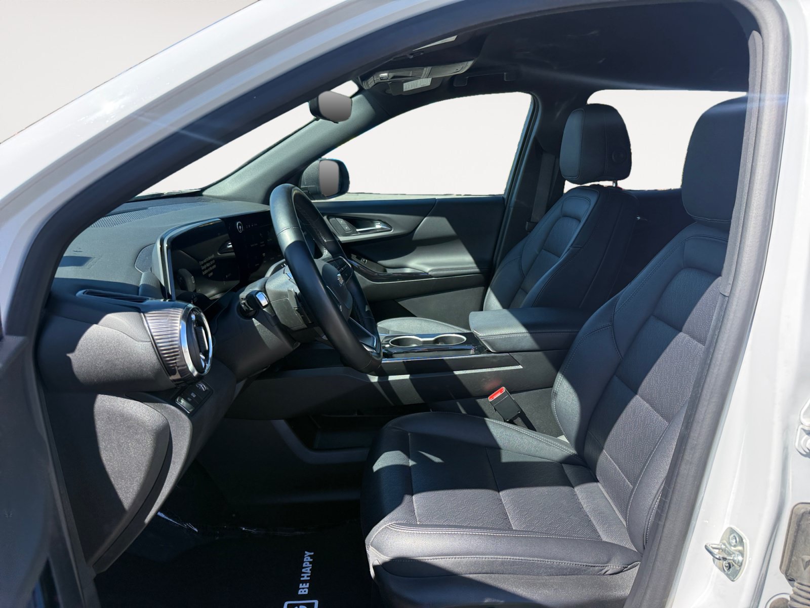 Used 2025 Chevrolet Equinox LT w/ Convenience Package II FWD image 10
