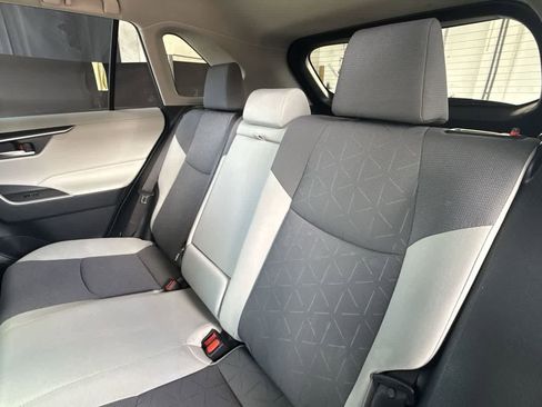 Used 2024 Toyota RAV4 XLE AWD/4WD image 22