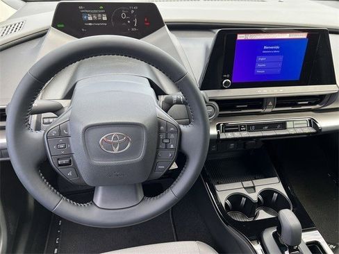 New 2026 Toyota Prius LE image 7