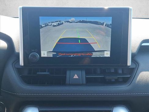 Used 2025 Toyota RAV4 XLE FWD image 13