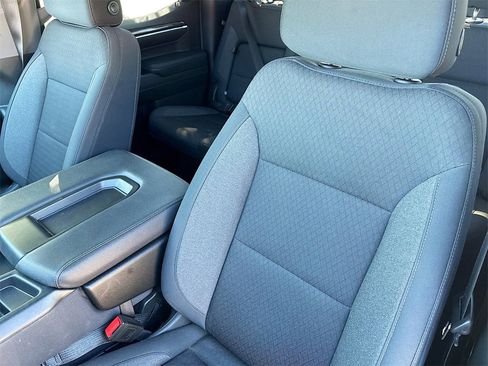 Used 2024 GMC Sierra 1500 Elevation image 21