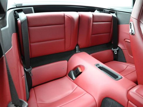 Certified 2019 Porsche 911 Targa 4S image 27