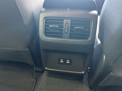 Certified 2024 Nissan Rogue SV image 14