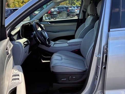 Used 2024 Hyundai Palisade SEL AWD/4WD image 32