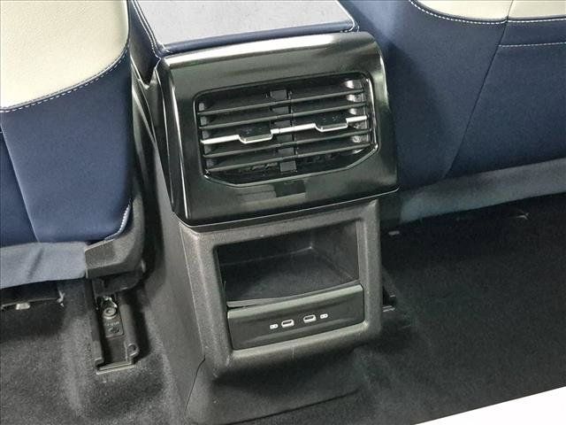 Used 2025 Volkswagen ID.4 Pro S AWD/4WD image 19
