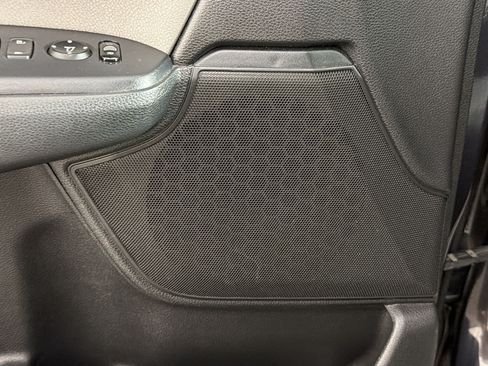 Used 2019 Honda CR-V EX image 27