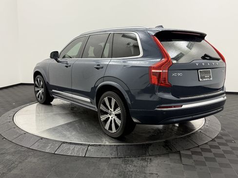Certified 2024 Volvo XC90 B5 Plus w/ Protection Package Premier AWD/4WD image 5