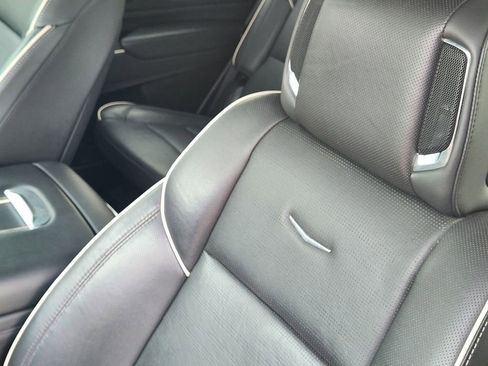Certified 2021 Cadillac Escalade Premium Luxury RWD image 15