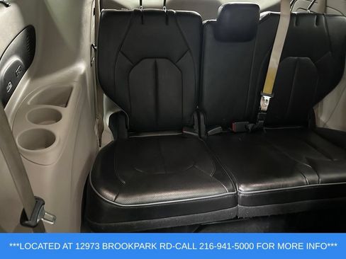 Used 2018 Chrysler Pacifica Limited FWD image 22