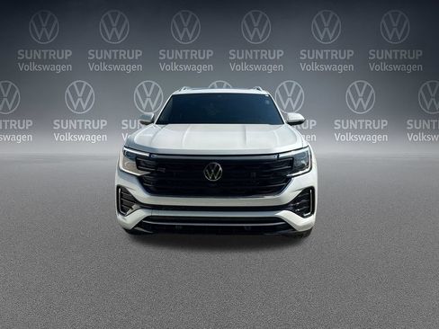 Used 2024 Volkswagen Atlas SEL Premium R-Line AWD/4WD image 39