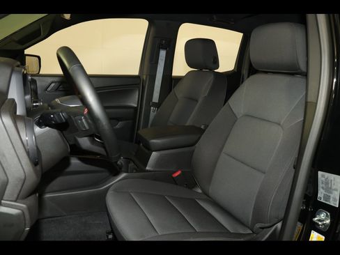 Used 2025 Chevrolet Colorado W/T w/ WT Custom Package image 12