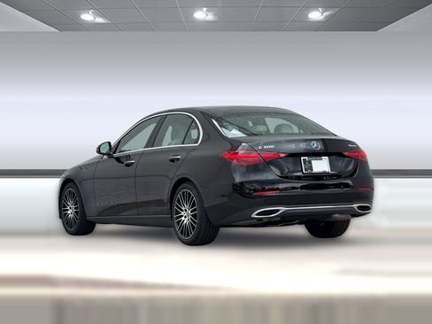 Certified 2026 Mercedes-Benz C 300 4MATIC Sedan image 3