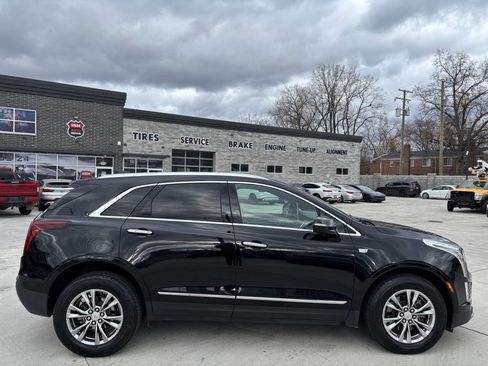 Used 2021 Cadillac XT5 Premium Luxury FWD image 8