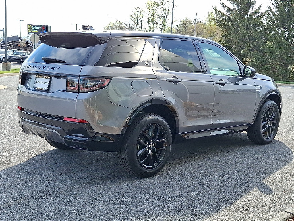 New 2026 Land Rover Discovery Sport Landmark AWD/4WD image 3