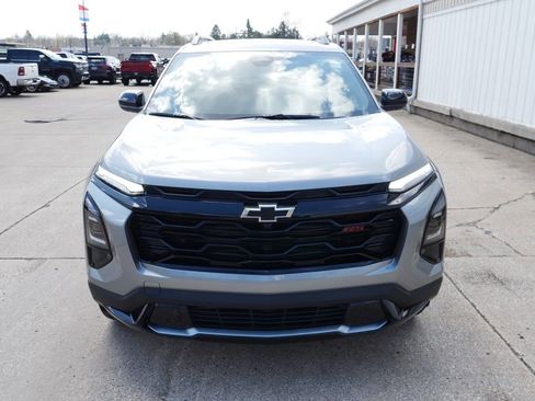 New 2026 Chevrolet Equinox RS image 3