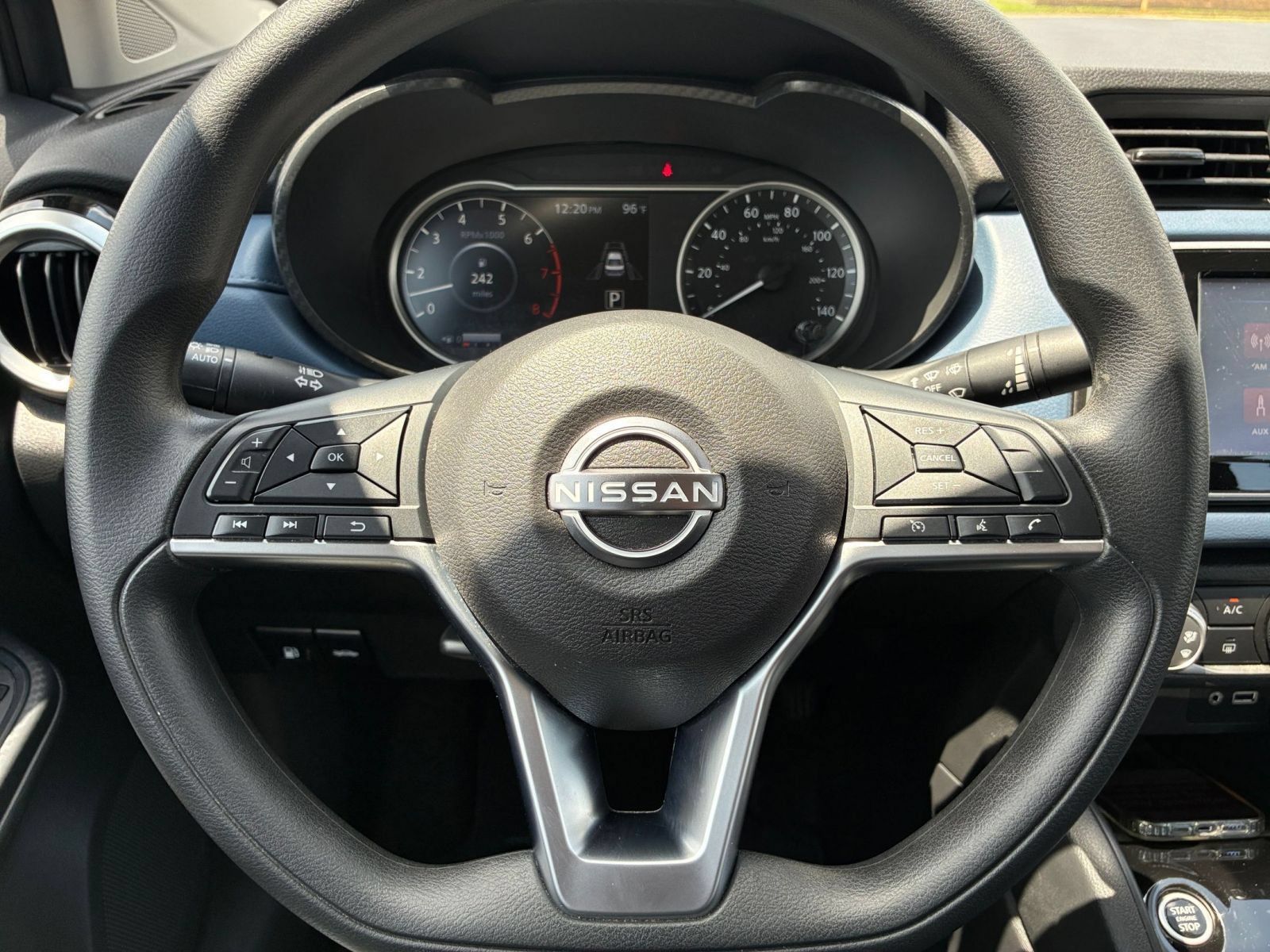 Used 2025 Nissan Versa SV FWD image 25