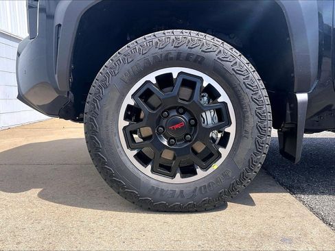 New 2026 Toyota Tacoma TRD Off-Road image 15