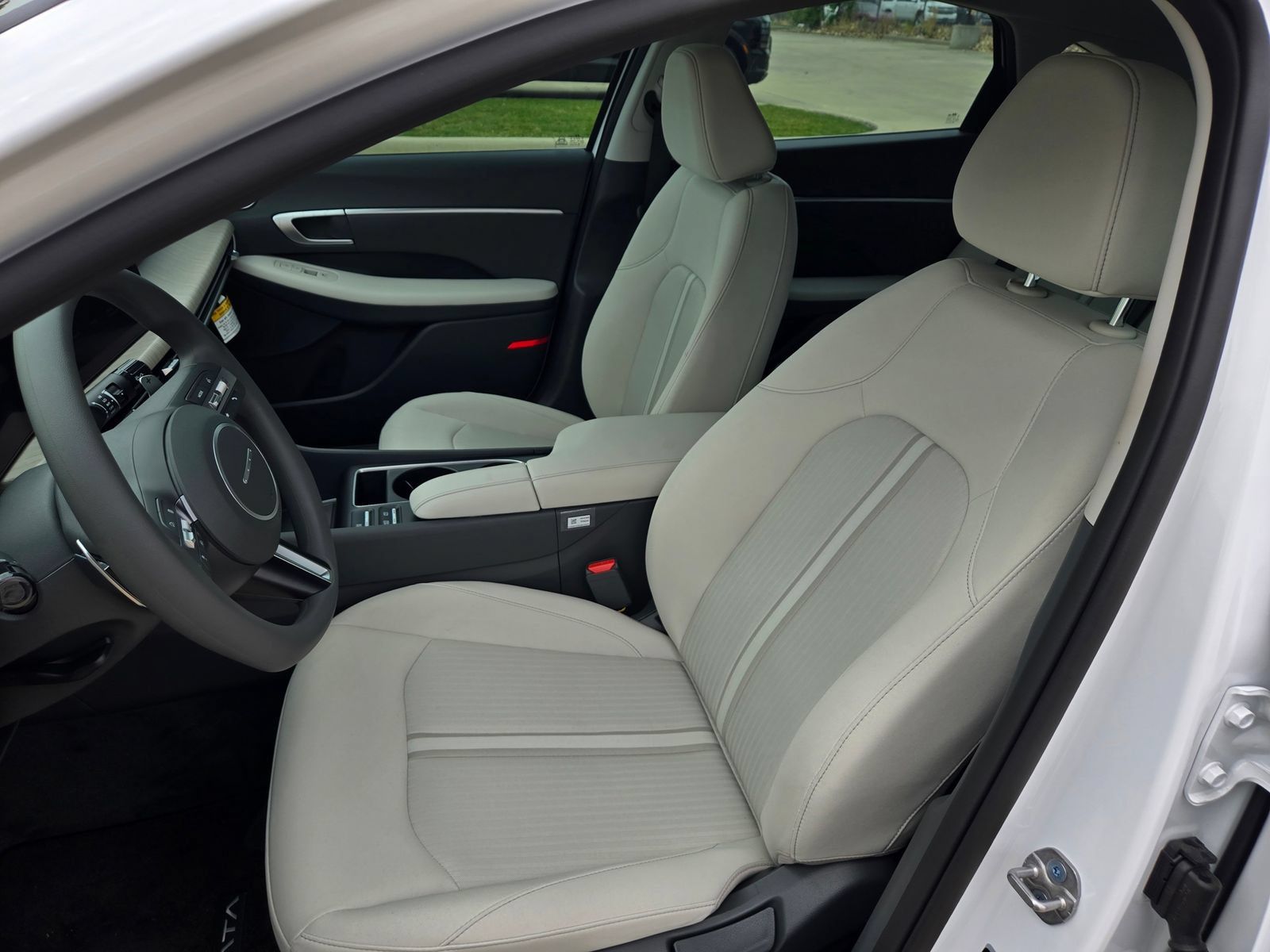 New 2026 Hyundai Sonata Blue FWD image 16