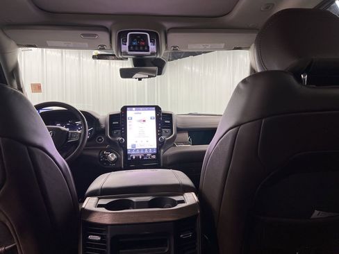 Used 2025 RAM 1500 Limited image 13