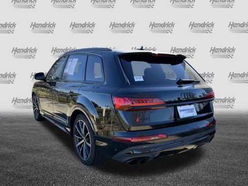 Used 2022 Audi SQ7 Prestige image 7