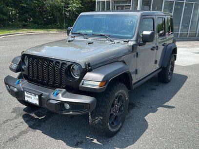 Used 2023 Jeep Wrangler Unlimited w/ Sun & Screen Package