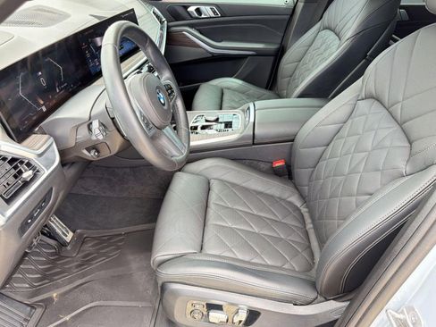 Used 2025 BMW X5 sDrive40i w/ M Sport Package image 5