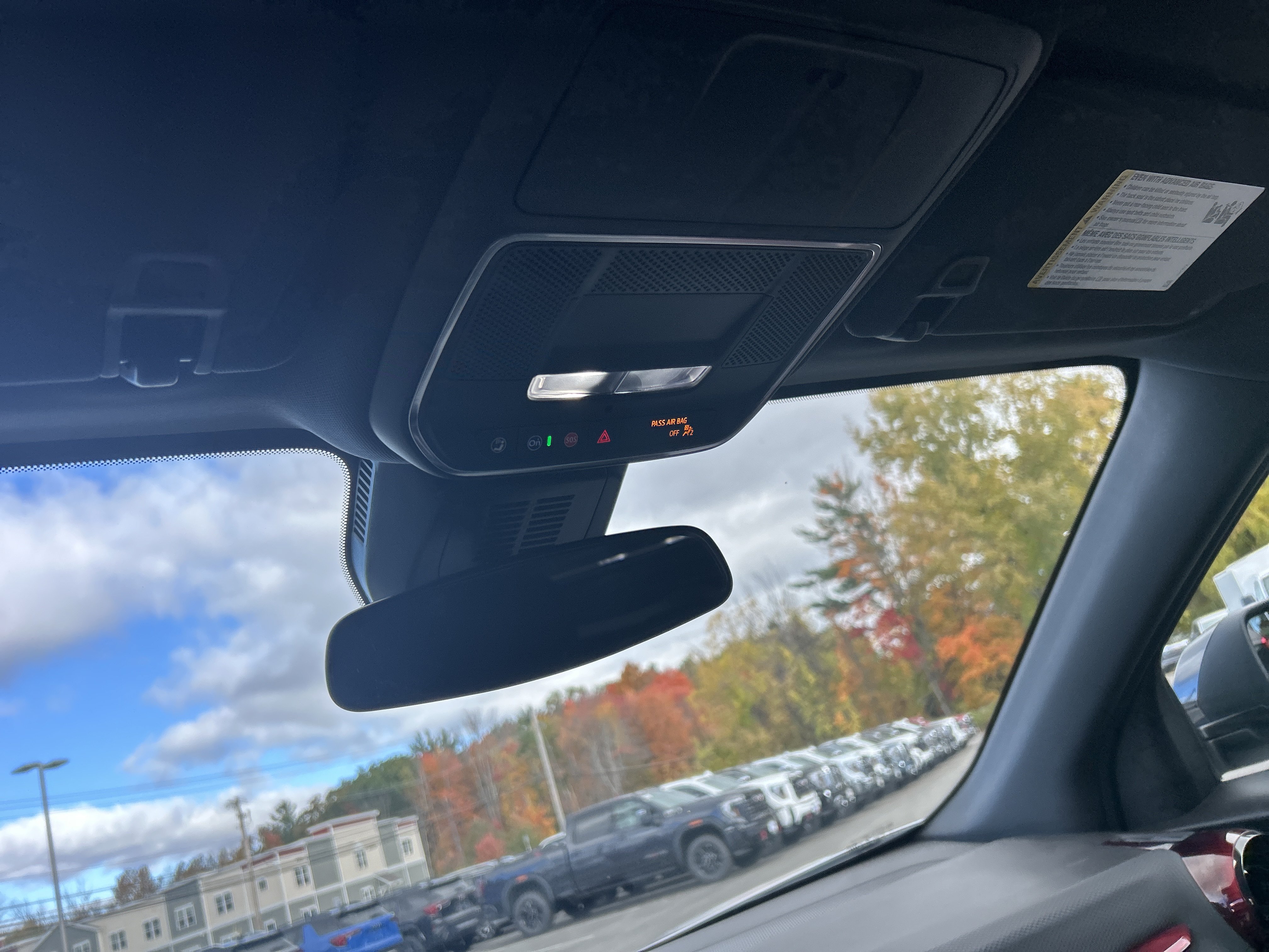 Used 2025 Chevrolet Equinox RS AWD/4WD image 26