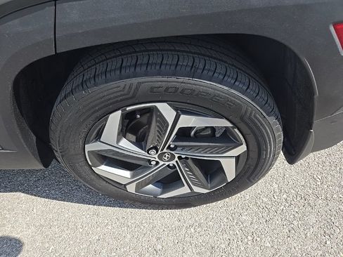 Used 2022 Hyundai Tucson Limited FWD image 11