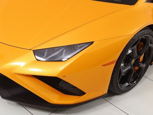 Used 2022 Lamborghini Huracan EVO image 85