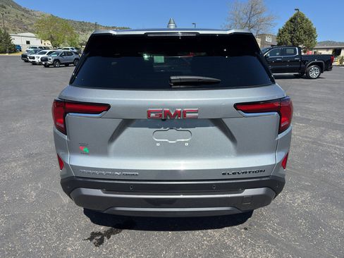 Used 2025 GMC Terrain Elevation AWD/4WD image 6