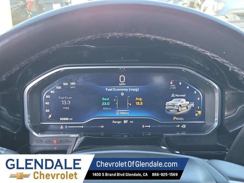 Certified 2025 Chevrolet Silverado 1500 LT AWD/4WD image 34