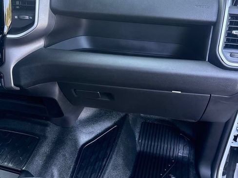 New 2026 RAM 3500 Tradesman AWD/4WD image 23