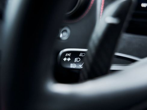 Used 2021 McLaren 720S Performance image 57