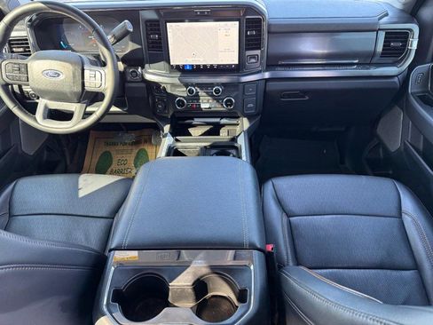 Used 2025 Ford F250 Lariat w/ Chrome Package image 11