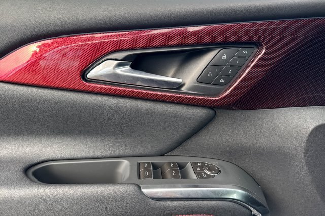 New 2026 Chevrolet Traverse RS FWD image 17