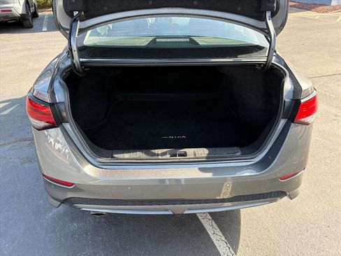 Used 2022 Nissan Sentra SR w/ Lighting Package image 24