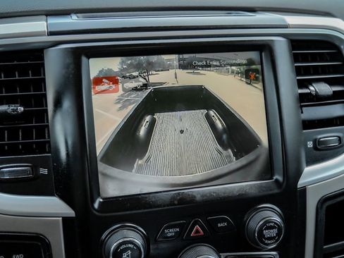 Used 2016 RAM 2500 Lone Star w/ Black Appearance Group image 19